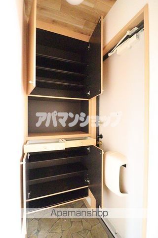 プラムズ・ヴィラの内装写真