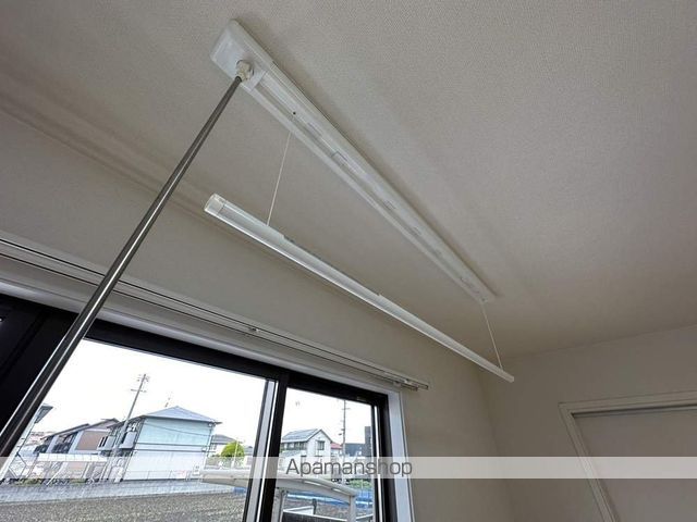 アフルエント大島 A棟の内装写真