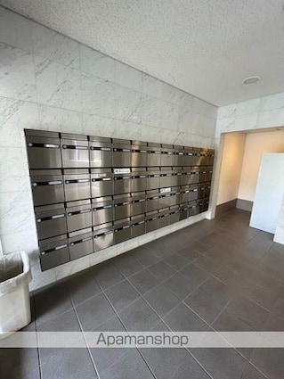 東京都中野区白鷺１丁目[2LDK/59.9m2]の共用部2