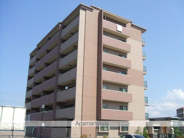 ファミーユ筑紫IIの外観写真