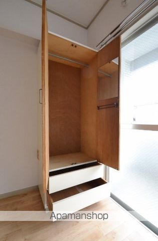 粟屋ビルの内装写真
