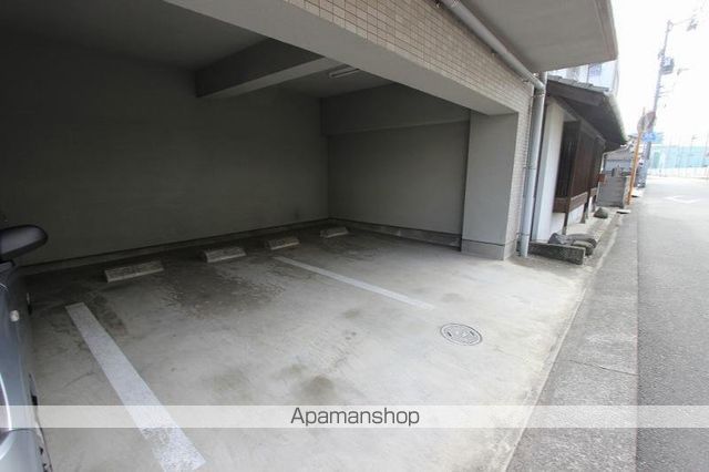 エステート石田Ⅰ[2K/45.96m2]の駐車場
