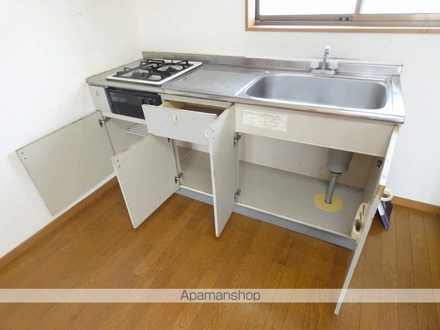 袋井市 2階建 築30年の内装写真