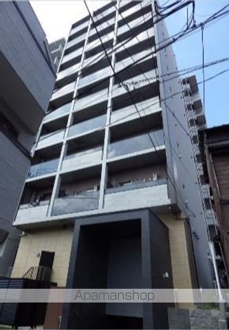 レジディア三軒茶屋IIIの外観写真