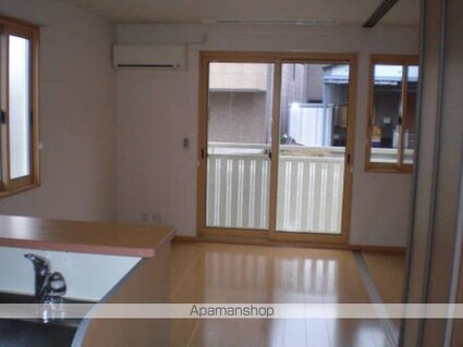 サザン・イースト[1LDK/36.29m2]のリビング・居間