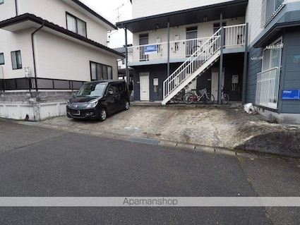 サンシャインプラザ[1K/18.21m2]の駐車場