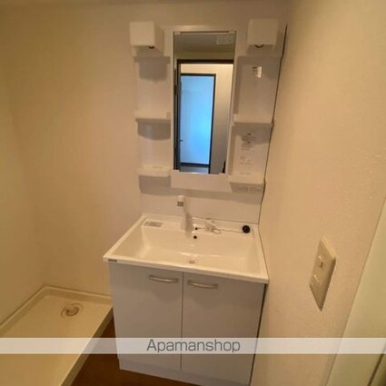 ファミールＤＡＮ[3LDK/66.08m2]の洗面所