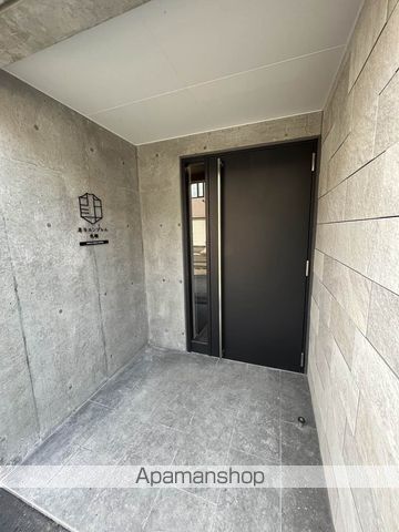 北斗エンブレム札幌の玄関写真