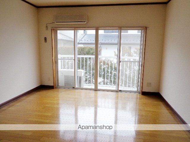 レジデンスヤマシチAの内装写真