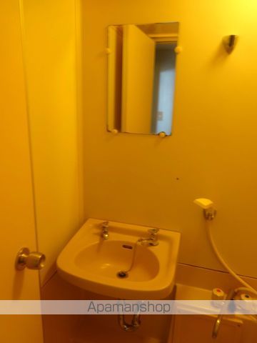 リベルティ大通の内装写真