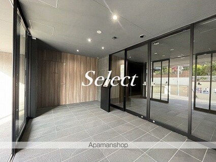 ＬＯＣ’Ｓ　ＹＯＫＯＤＡＩ[1K/24.78m2]のエントランス