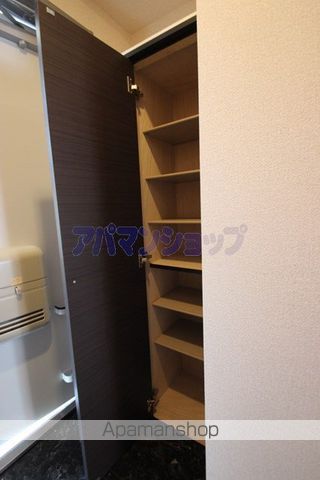 レオネクストホワイトパレスの内装写真