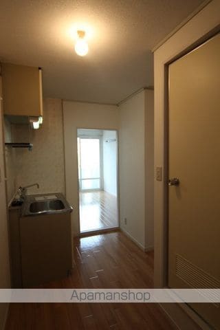 ジュネス阪本の内装写真