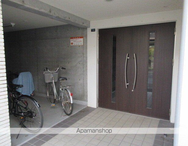 アルネ美園の玄関写真