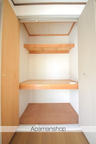 リエル大塚[1K/20m2]の収納