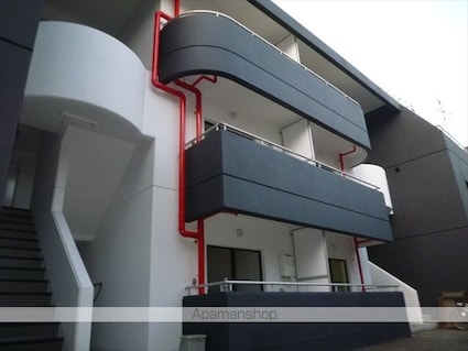 ＬＯＳ　ＢＯＮＯＳ[1R/32.42m2]のエントランス1