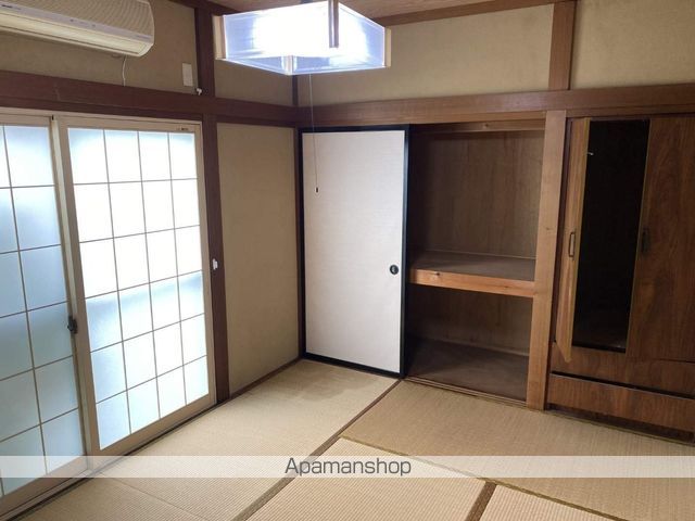 detached 秋田県潟上市天王字ハラヘ52-2

地図を見る