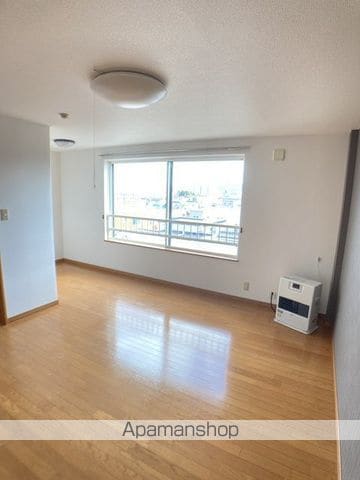 十三和マンションの内装写真