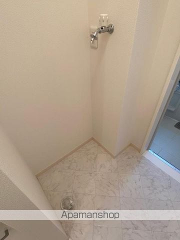 レセンテ林の内装写真
