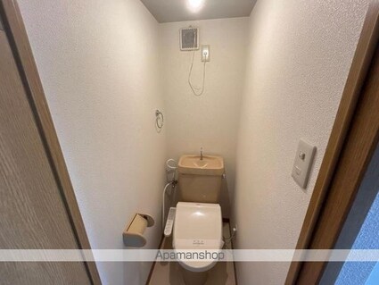 ＣＡＬＶＥＲＴ西宝町[1R/18.69m2]のトイレ