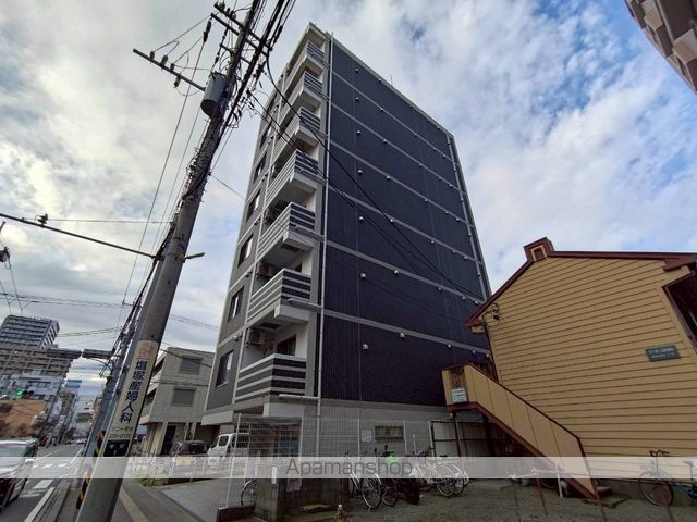 AZENIAの外観写真
