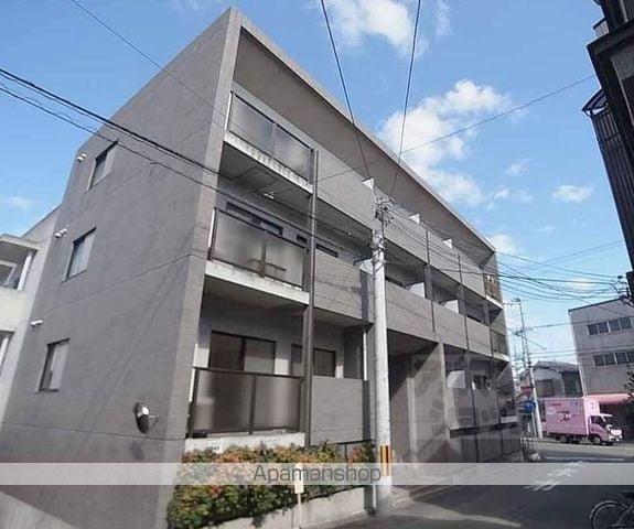 コアロード鷹ヶ峯の外観写真
