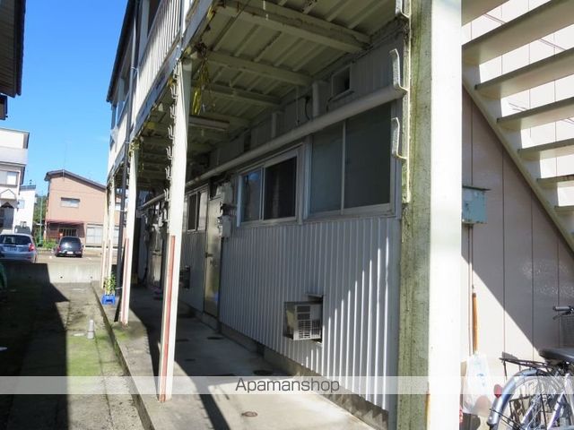 みゆき荘の玄関写真