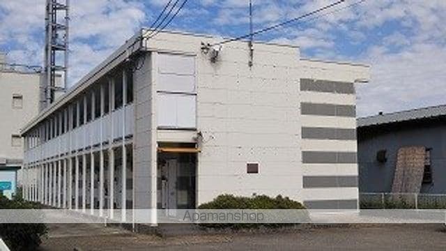 レオパレスコージー金石