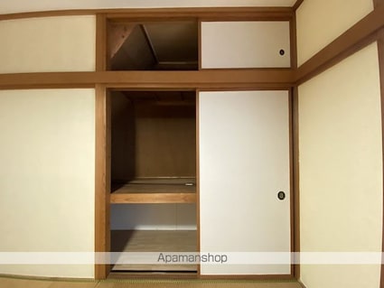 松本貸家[4LDK/102.66m2]の収納