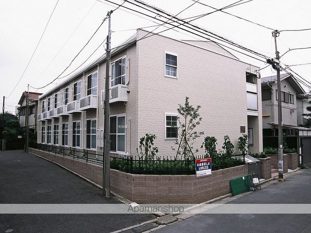 レオパレスプリマベーラ荻窪2の外観写真