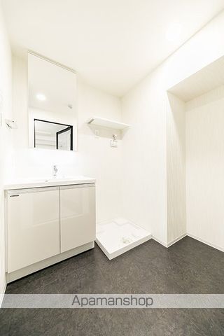 ミリアレジデンス新宿御苑の内装写真