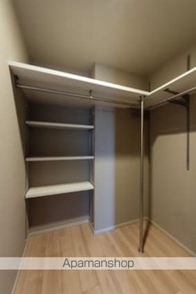 パークホームズ杉並上荻[3LDK/67.68m2]の収納
