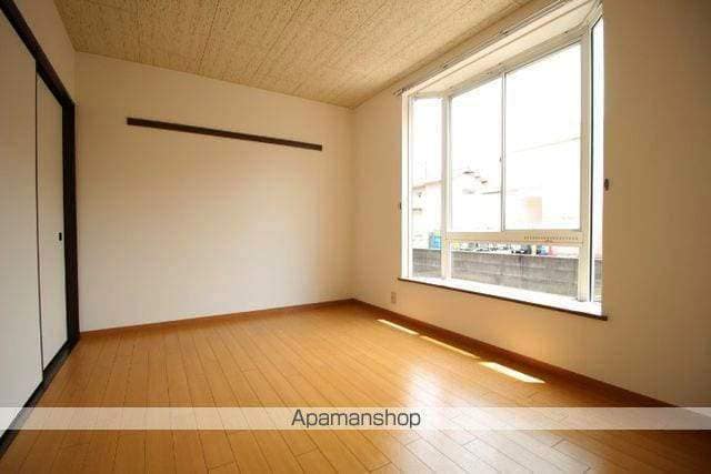 シャトル日和屋の内装写真