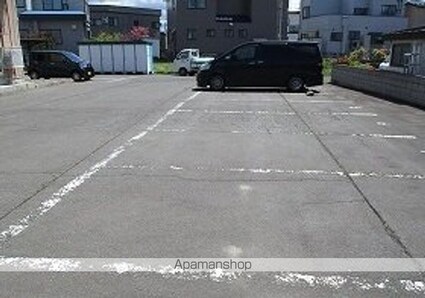 レオパレスさくら２００１[1K/23.18m2]の駐車場2
