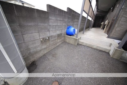 東京都八王子市大和田町４丁目[1K/22.68m2]の共用部2