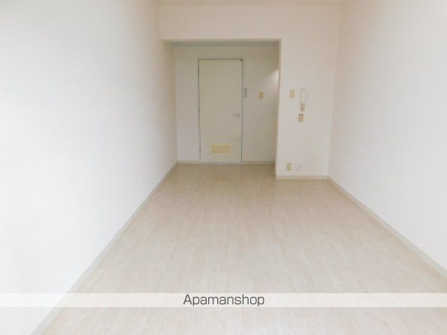 フォレストコート1番館の内装写真