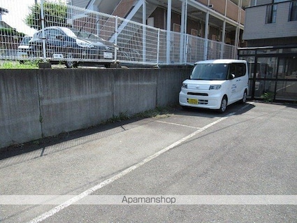 ラ・スペランツァー[1K/19.8m2]の駐車場1