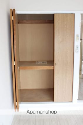 メゾンアルカディア御門[1K/20.8m2]の収納