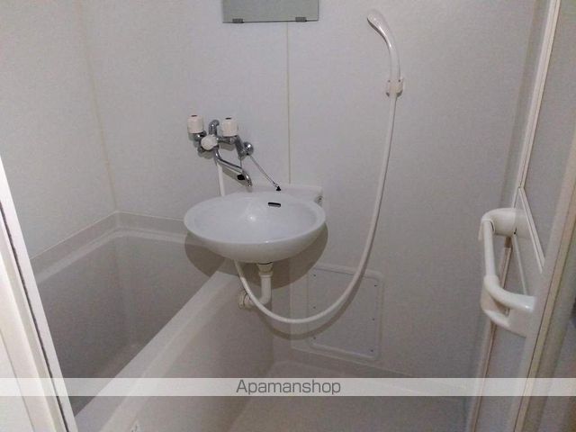 レオパレスブレッツァ イーストの内装写真