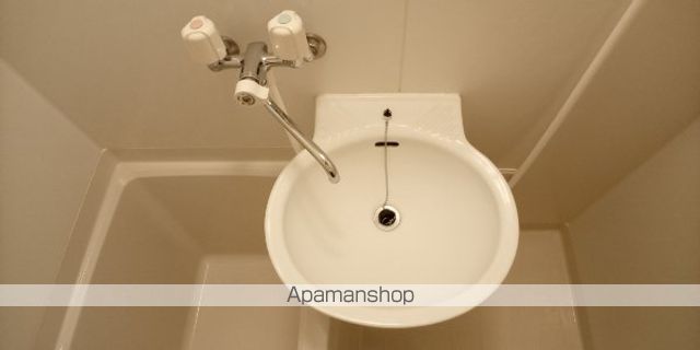 レオパレスcollina富野の内装写真