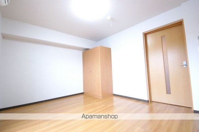 シャンヴェルジェ豊中IIIの内装写真