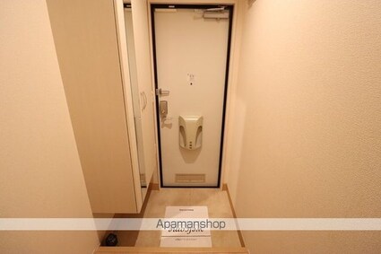 ロマージュＮＡＲＩＴＡⅡ[2LDK/55.95m2]の玄関