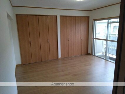 角内マンション[2LDK/65.49m2]の共用部2