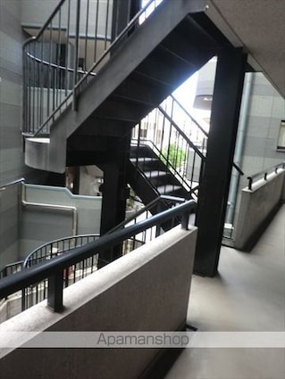 レジデンス荒川[4LDK/75.9m2]の周辺4