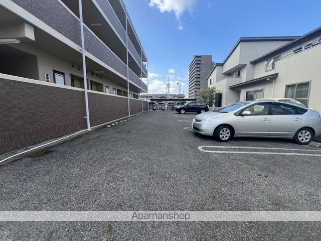 メルヴェイュ・ロジュマンのその他写真