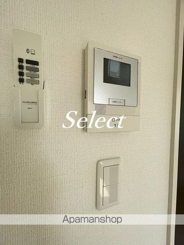 リーヴェルポート横浜WESTIIIの内装写真