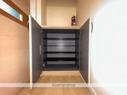 ＲＥＡＬＬⅡ[1LDK/49.8m2]の収納