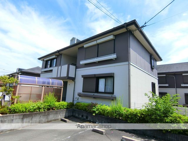 ハイツ光E棟の外観写真