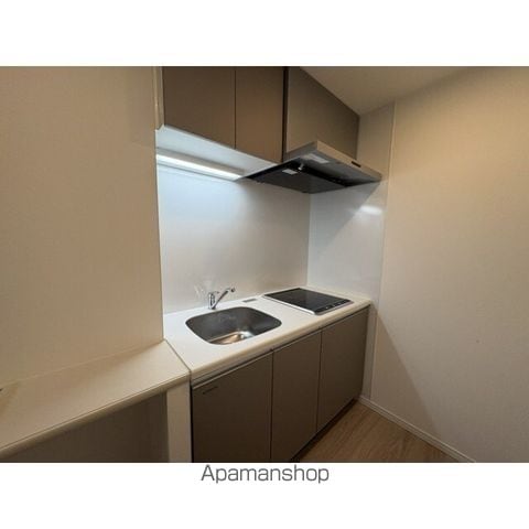 ルネコート西新宿五丁目IIIの内装写真