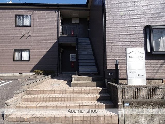 クローバーズヒル田上台の玄関写真